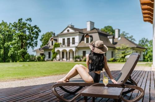 Peldbaseins, Dwor Kombornia Hotel&SPA in Kombornia