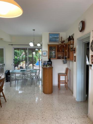 Villa Filip Coral Bay, Peyia (photo 8)