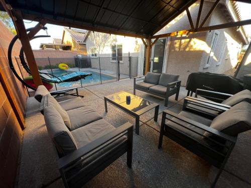 Family Friendly Contemporary House with Pool, Las Vegas (zdjęcie 6)