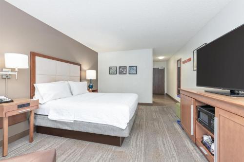Hampton Inn Phoenix-Midtown-Downtown Area - image 13