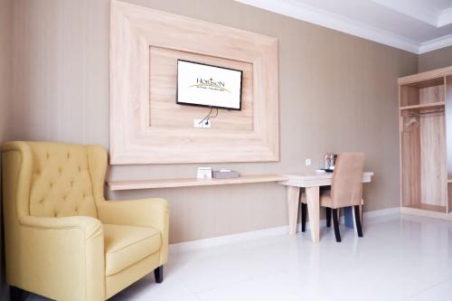 Horison Altama Pandeglang in Karangtanjung