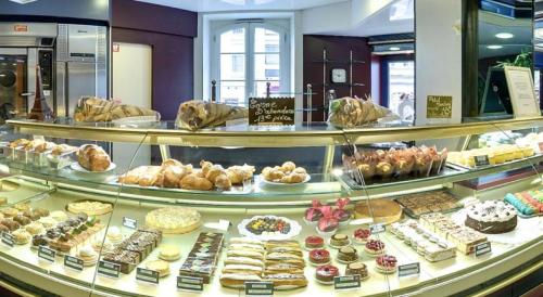 餐飲選擇, Logis Hotel de Paris in 聖阿沃爾德