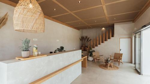 ردهة, Sundunes Hotel Naxos in Plaka Beach