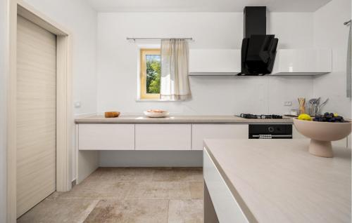 Konyha, Villa Soffio Daria in Županići