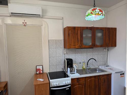 Little Hungary Apartment, Budapest (photo 9)