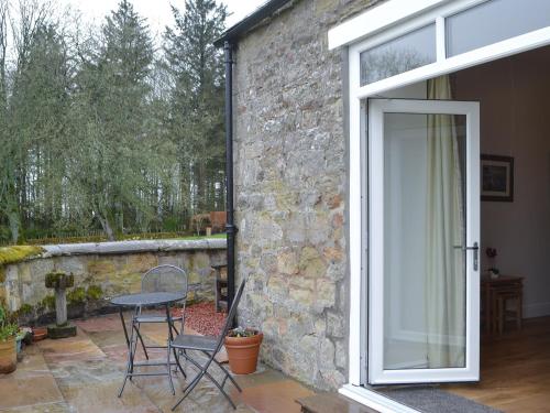 Exterior view, Croft Cottage in Netherton