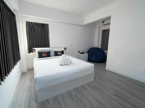 Pattaya Dancenter North Pattaya formerly RQ Hotel 3-Star Hotel suite