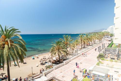 Aparthotel Puerto Azul