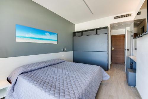MARITTIMO Riccione - Hotel Clipper FRONTE MARE Room Type - Marittimo Room with Front Sea View