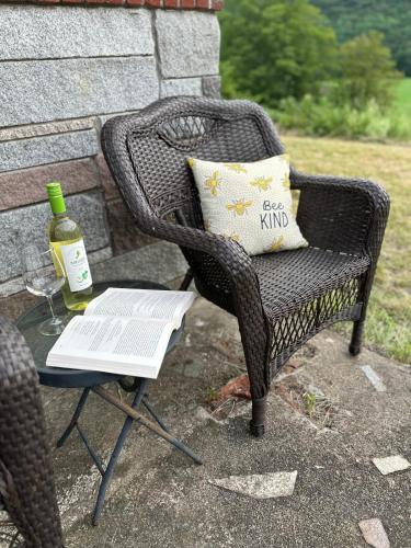 The Sweet Maple Getaway & Maple Welcome Gift! in Ročestera (VT)