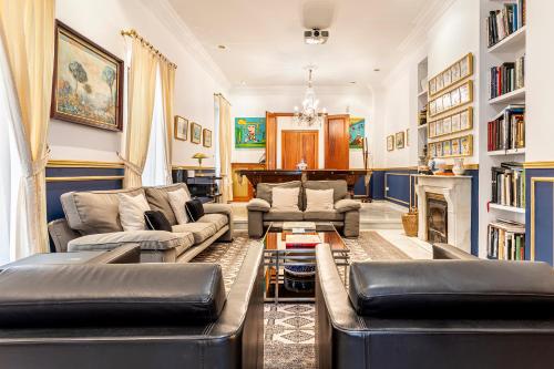 สิ่งอำนวยความสะดวกเพื่อการสันทนาการ, Casa para familias y grupos in มานิเซส