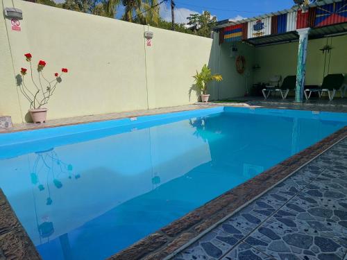 Villa Elyza in Oyster Bay