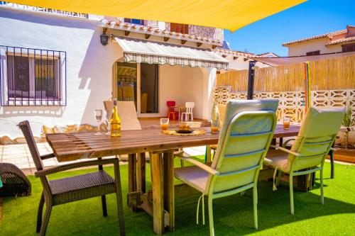 Facilities, Casa La Garceta - A 5 minutos andando de la playa - By Marina Alta Holidays in Les Marines Beach