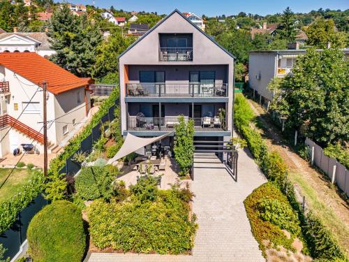 Profi Keco Apartman in Balatonalmadi