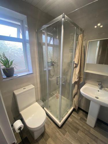 The Shaw House, 1 in نوتس فورد