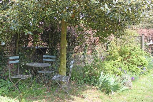 Iekārtas, 2 Bed in North Creake oc-kt003 in North Creake