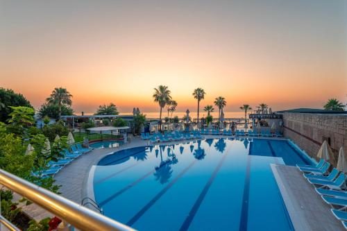 Armas Gül Beach