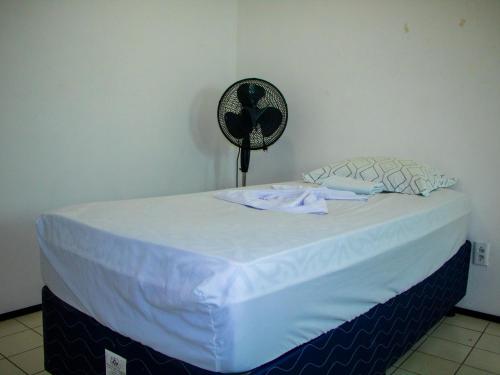 2 twin beds