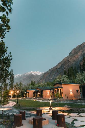 puutarha, Cascade Resorts Ghawari, Gilgit-Baltistan in Khaplu