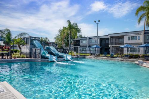 Orbit One Vacation Villas in Orlando, USA