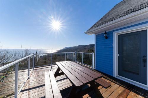 14 guests with SPA - Chalet LaPaix-Ski in Petite-Riviere-Saint-Francois (QC)