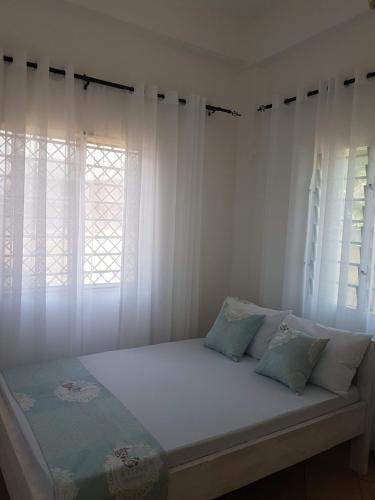 1 queen bed