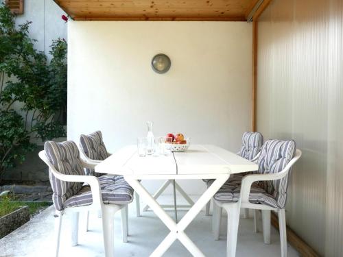 Holiday Home Casa Calanca by Interhome in Castaneda