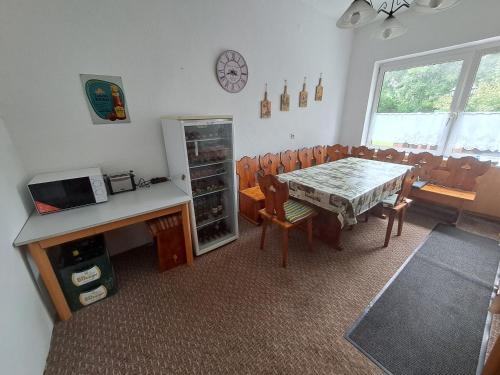 virtuve, Ingos Landhaus in Schoneberg (Uckermark)