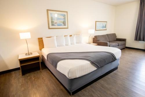 The Tillamook Inn in Tillamook