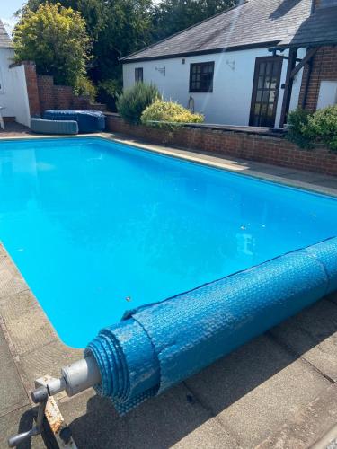 Úszómedence, Breidden Annexe in Llandysilio