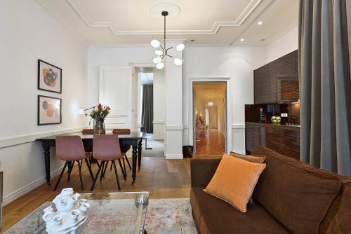 6 rooms Votivpark (contactless check-in) - image 9