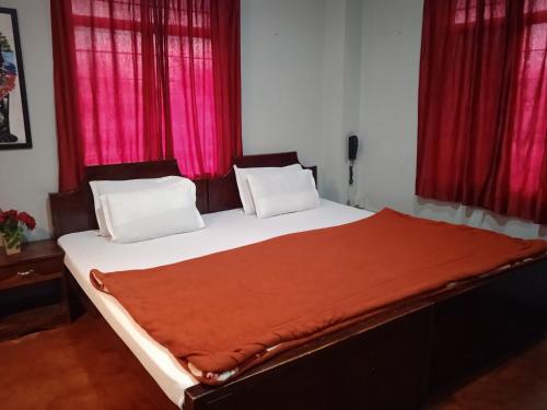 Double Room with Private Bathroom image 7