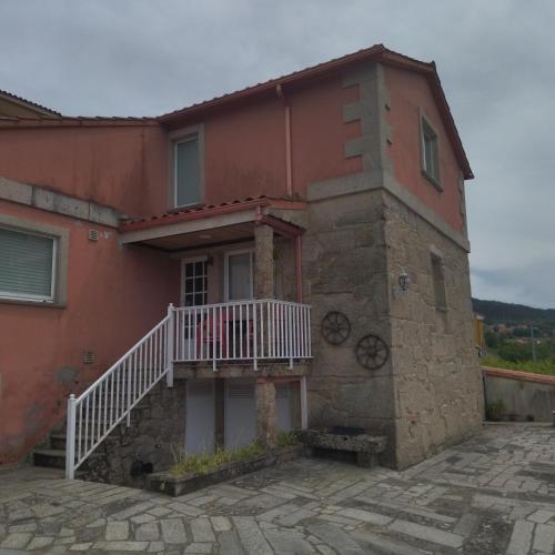 Casa en Loira Marín (Casa en Loira Marin) in Aguete