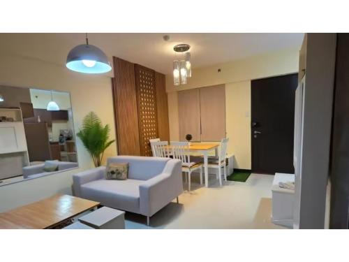 The Yanoa Stay 2 Bedroom Condo, Manila