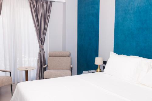 Suite image 9