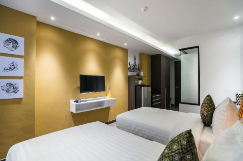 room detail thumbnail 0