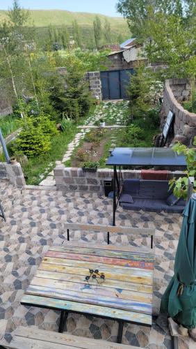 Serven Guest House in Aragatsotn