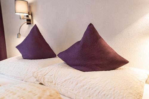 1 double bed