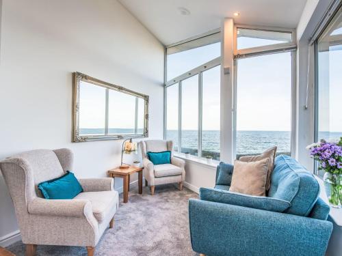 Holiday Home Waters Edge by Interhome in ลอสซีเมาธ์