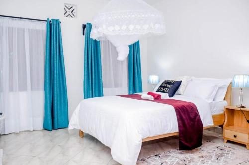 May Townhouse in คีลิฟิ