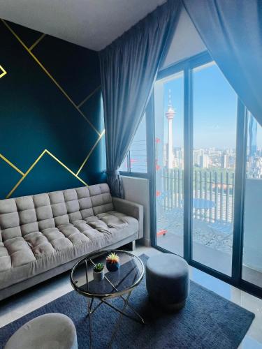 Colony suites klcc by city town