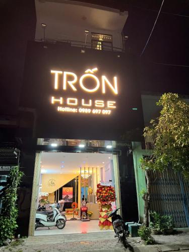 Trốn House