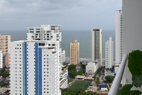 Torre 811 By Jalo in Torices