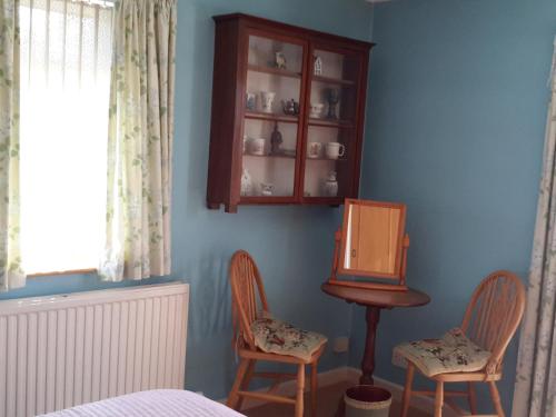 Exterior view, Sunshine Cottage in Fairford