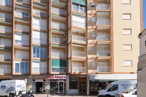 Apartment with Sea View image 3