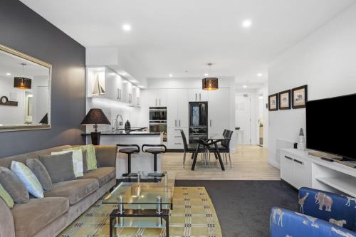 Apartment image 10