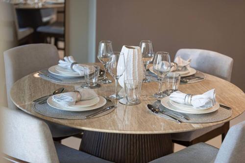 Mahogany 15 - 1BR 4 Guests - Walk to Burj Khalifa - image 6