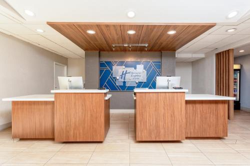 Holiday Inn Express & Suites Florida City-Gateway To Keys an IHG Hotel - image 12