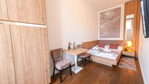 Christiano Apartments Hauptbahnhof | contactless check-in - image 9