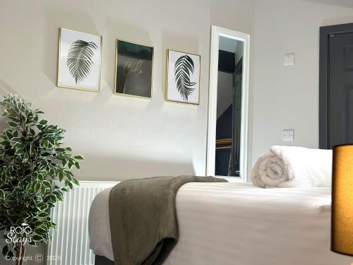Contractor-Friendly 3-Bed House in Leeds with Parking, Kitchen & FREE Netflix!, Лидс (фото 6)